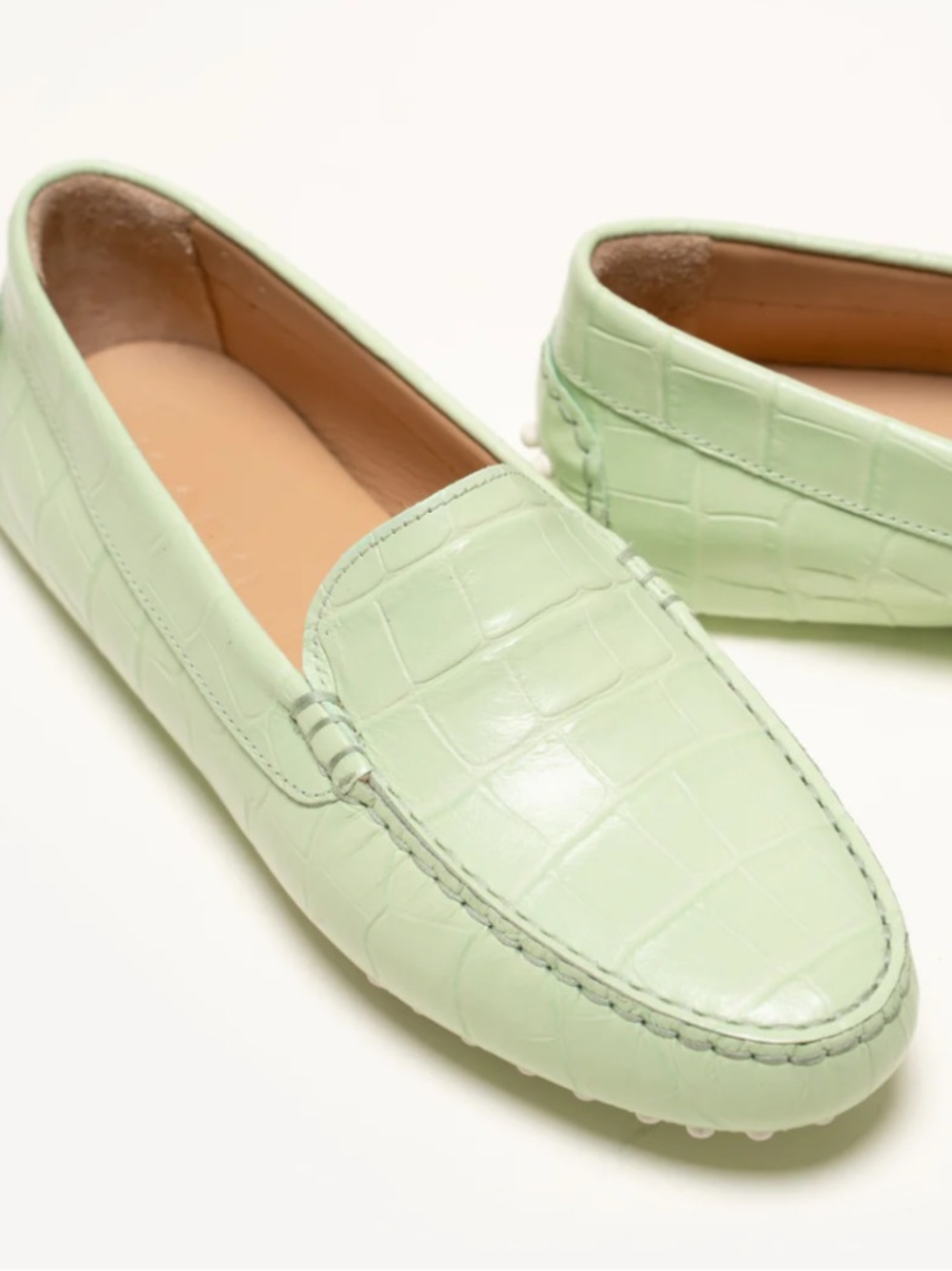 M. Gemi Women’s The Felize Croco-Printed Loafer Moccasin in Lime Size 42